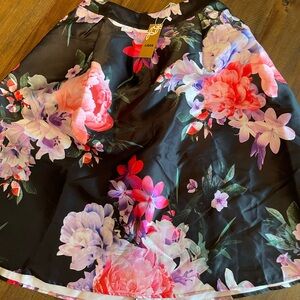 NWT Lara Fashion skirt
